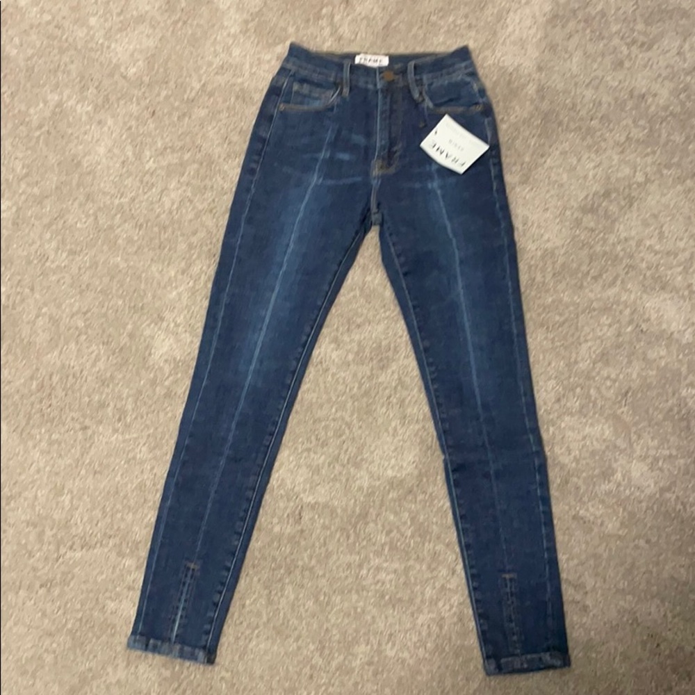 Frame Le Skinny Denim Fits 24